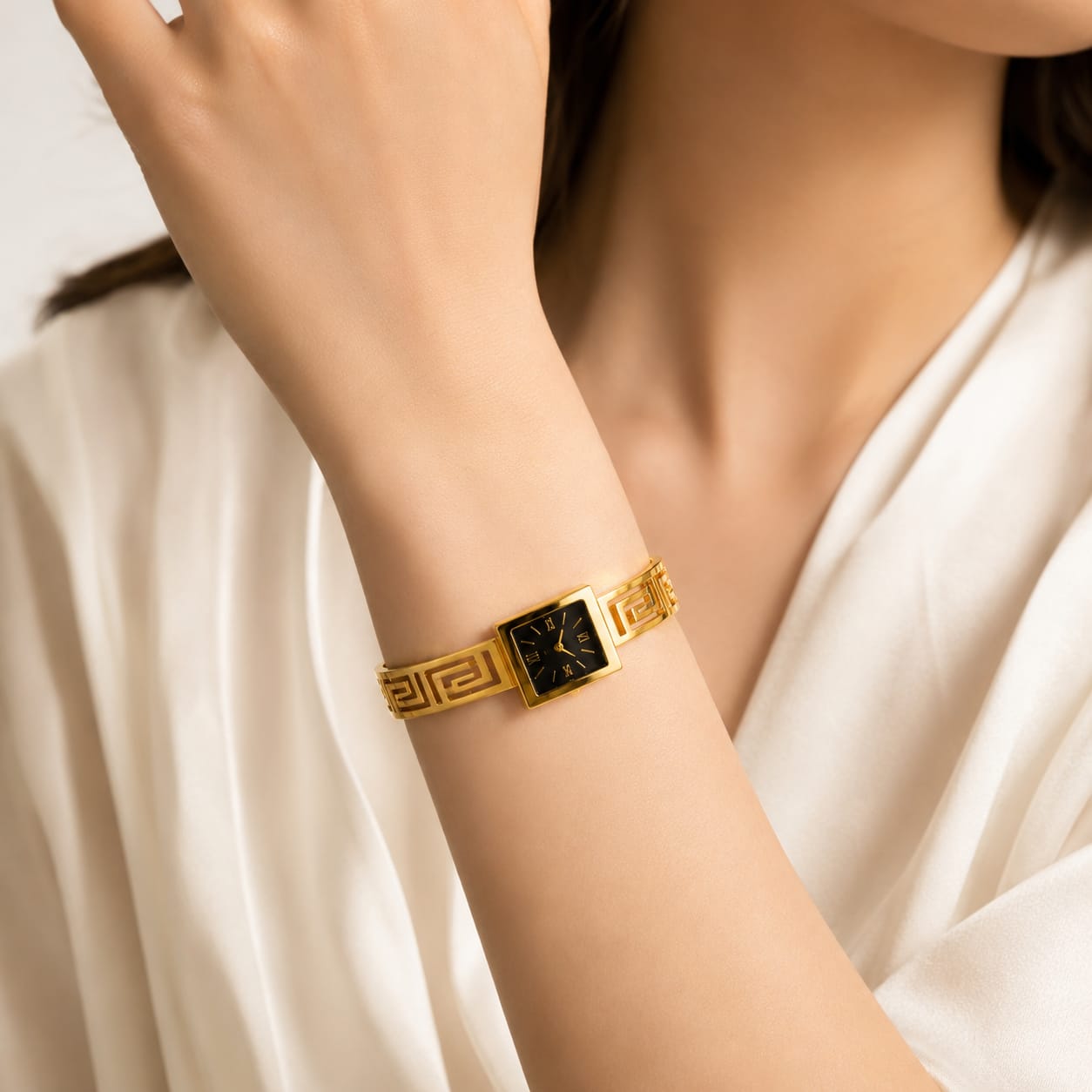 Afazeen Luxe Greek Key Black Dial Bracelet Watch
